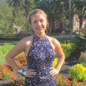 Meet your Posher, Kelsey